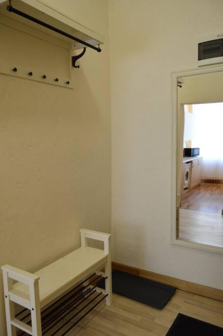 Spacious Old Town Family Peachy 2 Bedrooms Apartment, Nearby The Riga Presidential Castle エクステリア 写真