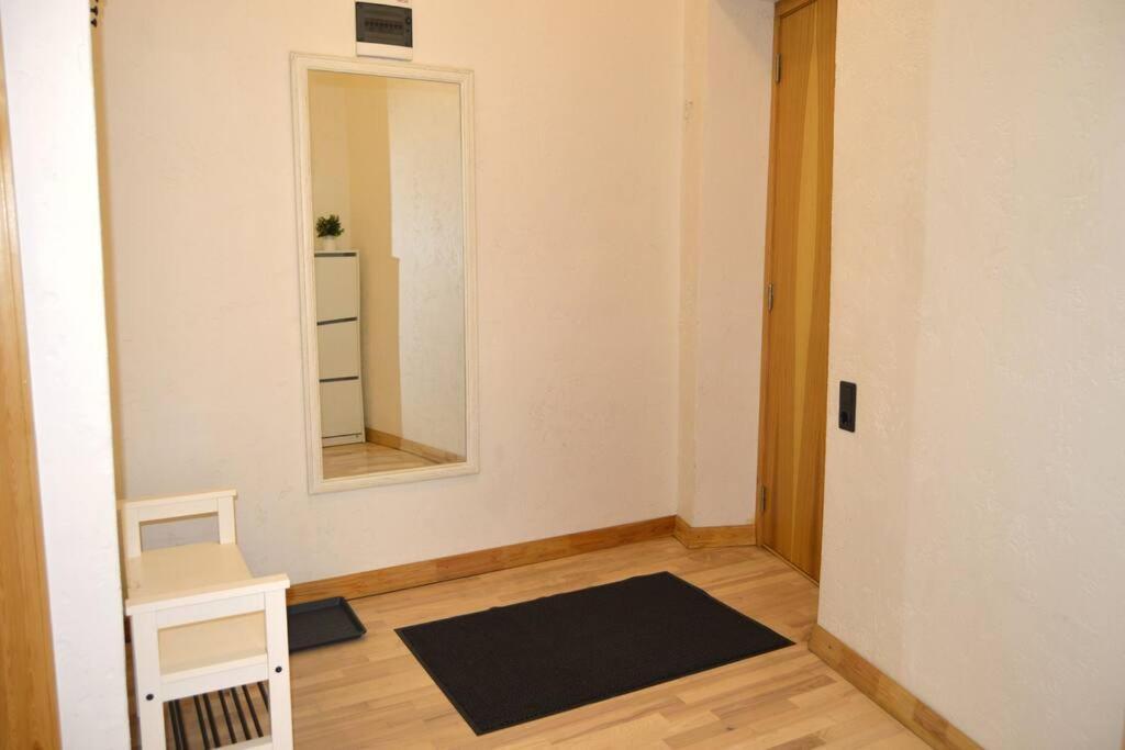Spacious Old Town Family Peachy 2 Bedrooms Apartment, Nearby The Riga Presidential Castle エクステリア 写真